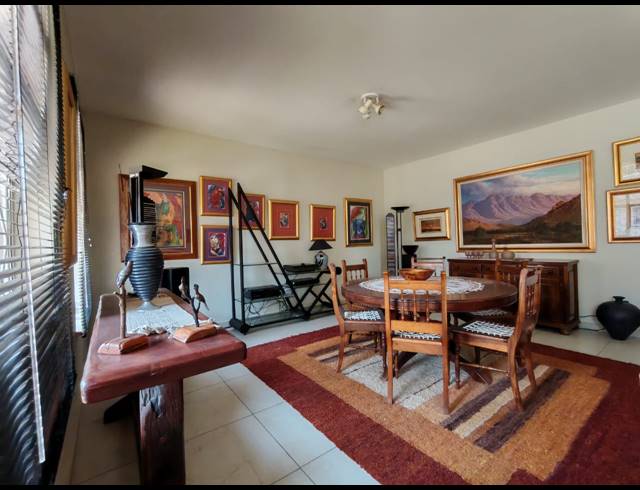 3 BEDROOM TOWNHOUSE FOR SALE IN THREE RIVERS PROPER